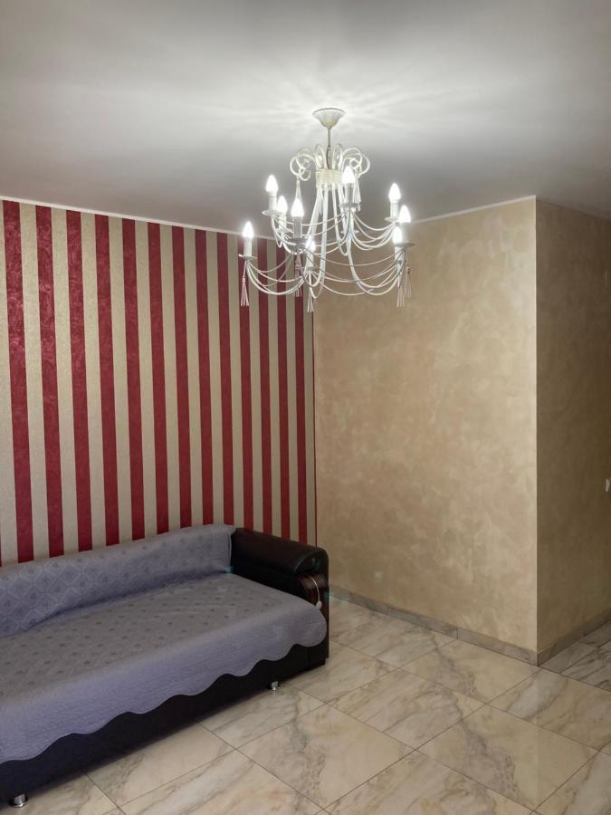 Bhoeme Apartament Oradea Eksteriør billede