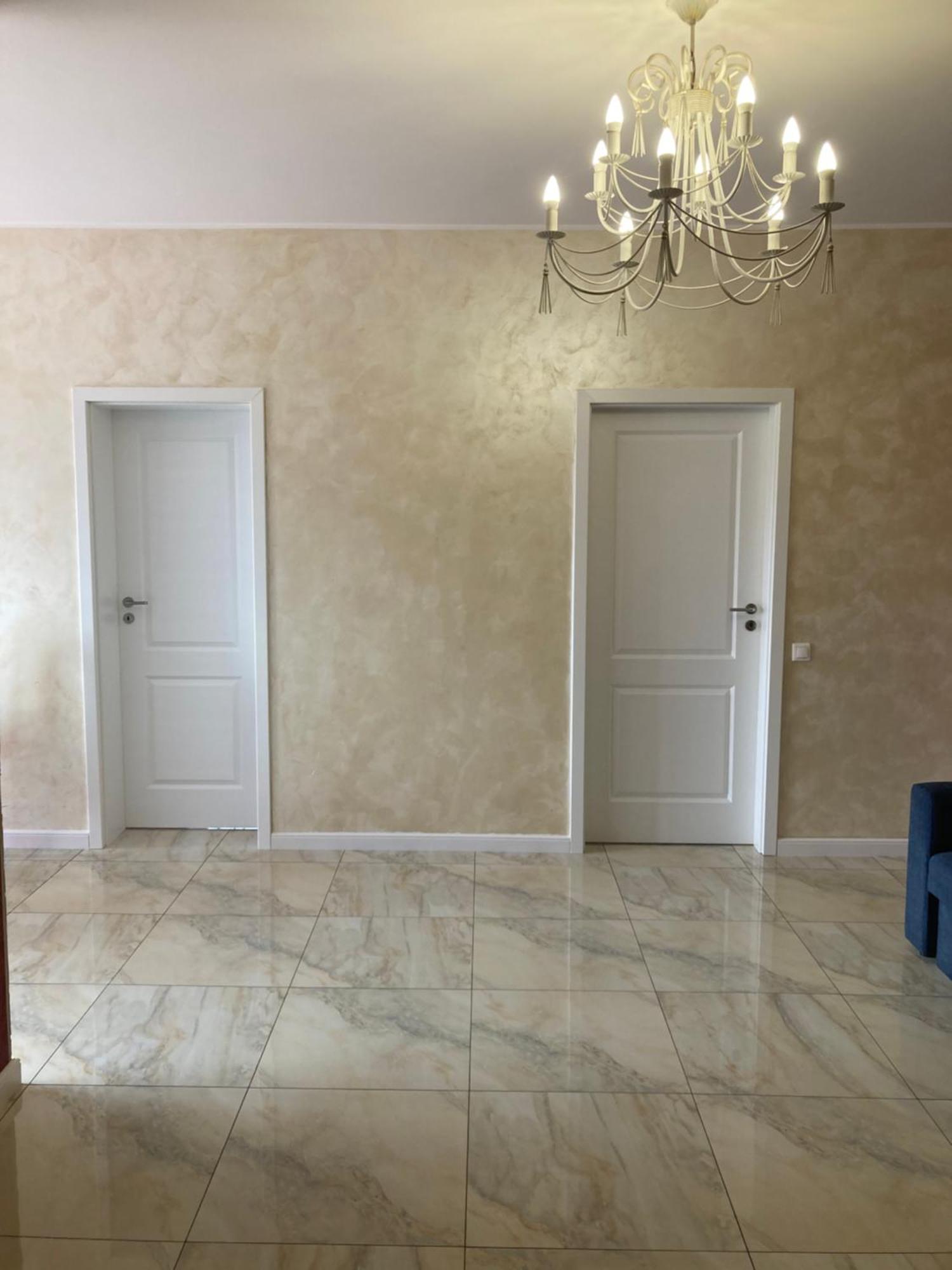Bhoeme Apartament Oradea Eksteriør billede