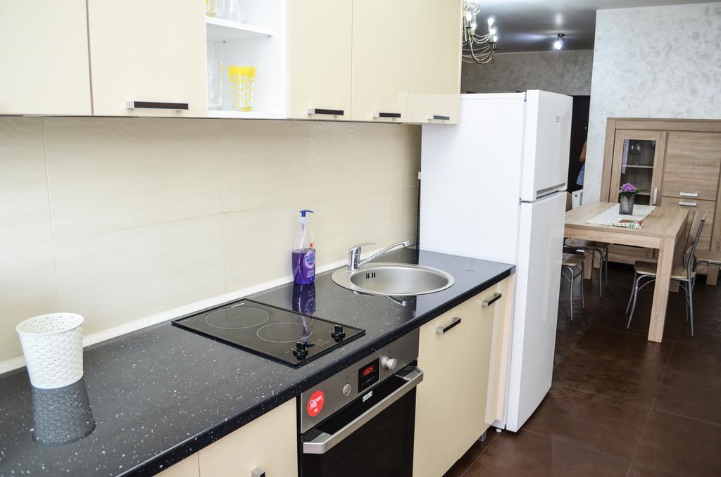 Bhoeme Apartament Oradea Eksteriør billede