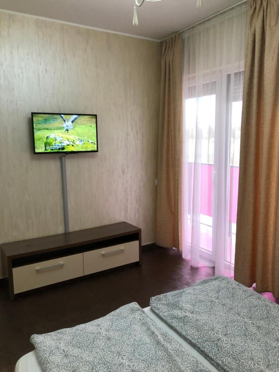 Bhoeme Apartament Oradea Eksteriør billede