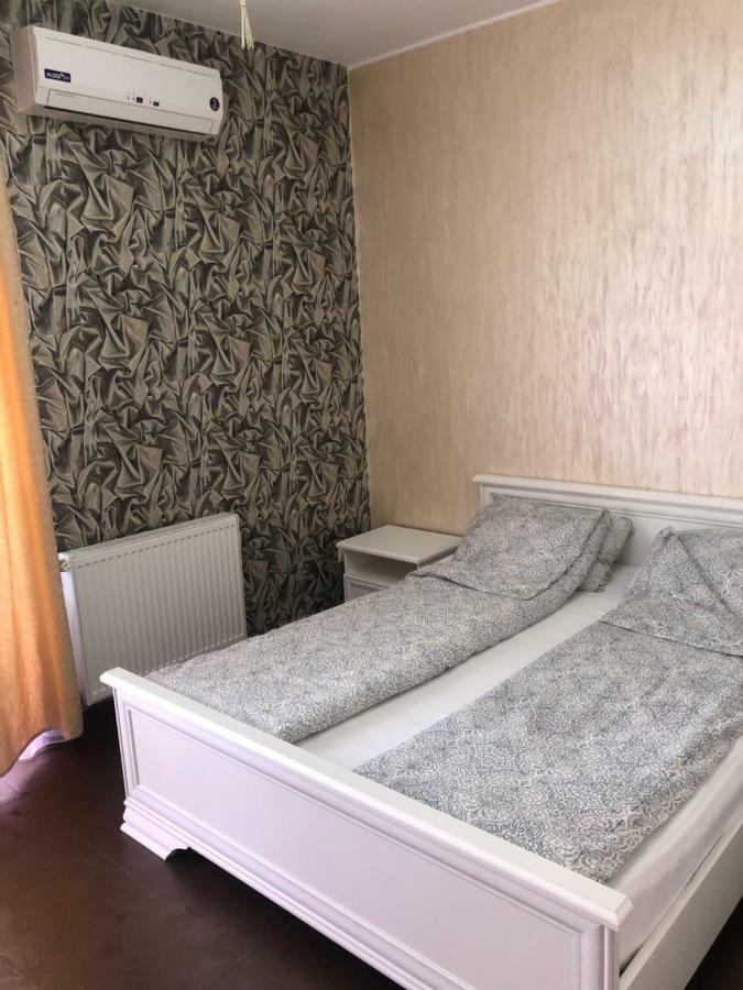 Bhoeme Apartament Oradea Eksteriør billede